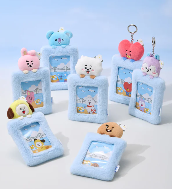 BT21 - BUSAN PHOTOCARD HOLDER PLUSH KEYRING