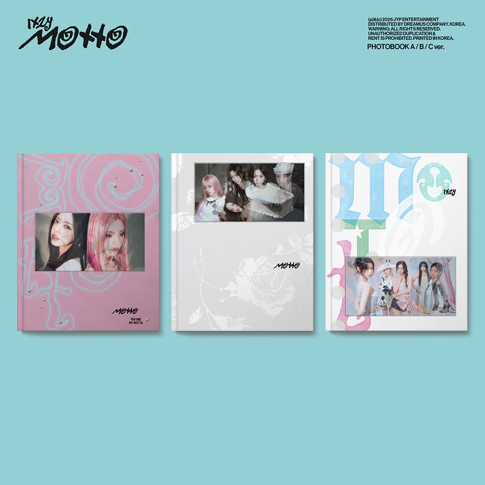 ITZY - MOTTO MINI ALBUM PHOTOBOOK VER RANDOM