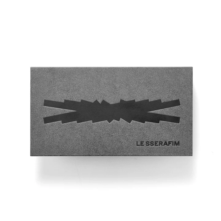 LE SSERAFIM - SOUND COIN OFFICIAL MD BINDER