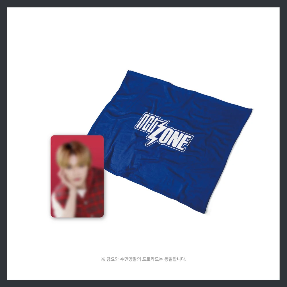 NCT - NCT ZONE POP UP STORE IN JAPAN OFFICIAL MD BLANKET + PHOTOCARD SET CHRISTMAS VER